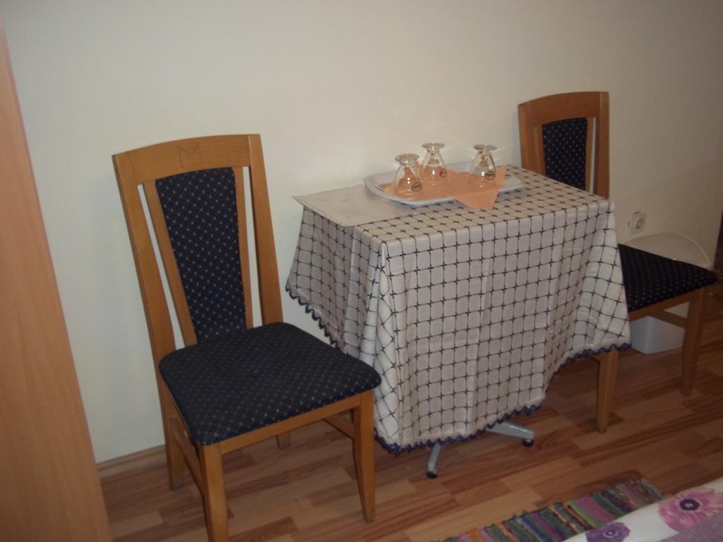 Rooms Zigic Korenica Zimmer foto