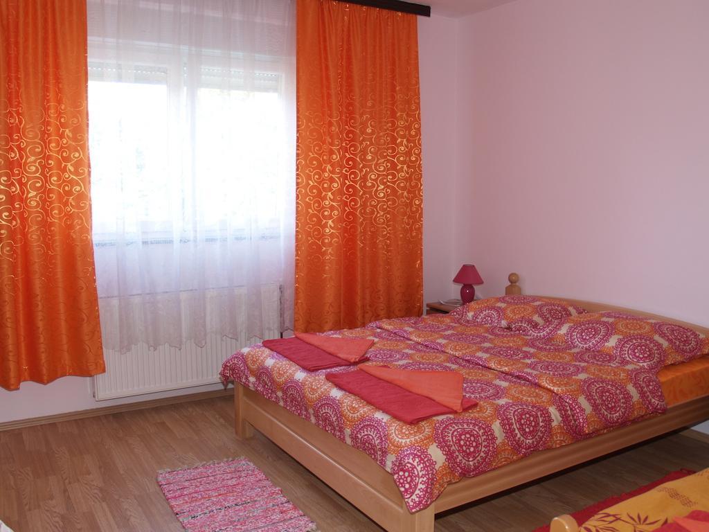 Rooms Zigic Korenica Zimmer foto